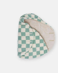 7AM Baby Car Seat Blanket showing soft micro-fleece and plush lining for cozy warmth.