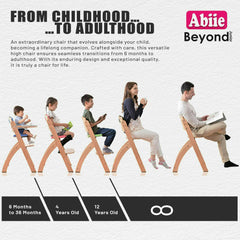 Abiie Beyond Junior tray cover is dishwasher-safe for quick cleanup.