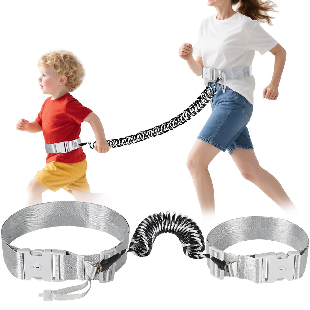 Accmor toddler waist leash demonstrates hands-free safety during crowded outings.