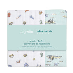aden + anais Dream Blanket laid flat to highlight lightweight fabric ideal for warm days.