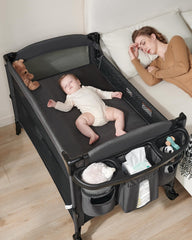 AirClub retractable side sleeper for easy night access and feeding.