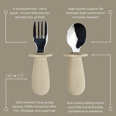 Ali+Oli learning set on table scene demonstrates easy self-feeding for toddlers