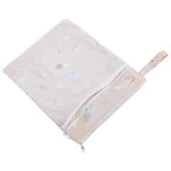 Ali+Oli wet-dry bag showing 15x12 inch capacity.