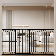 ALLAIBB Black 40.55-inch gate handle close demonstrates auto-close convenience for busy doors.