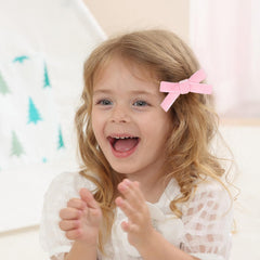 AMYDECOR velvet bow clip close-up with sturdy alligator clip for reliable hold.