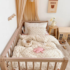 AOJIM duvet cover with ruffled edges highlights a sweet kid-friendly design.