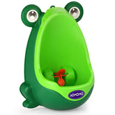 AOMOMO frog potty urinal with spinning target boosts toddler engagement during potty training.