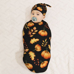 AuHomea oval-design swaddle close-up shows easy wrap.