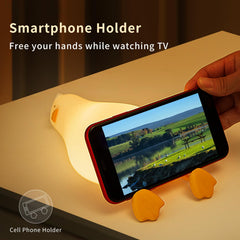 AVACOM Rechargeable bedside touch lamp with simple tap control.