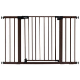 BABELIO Baby Gate front view demonstrates adjustable width for safe stair and doorway access.