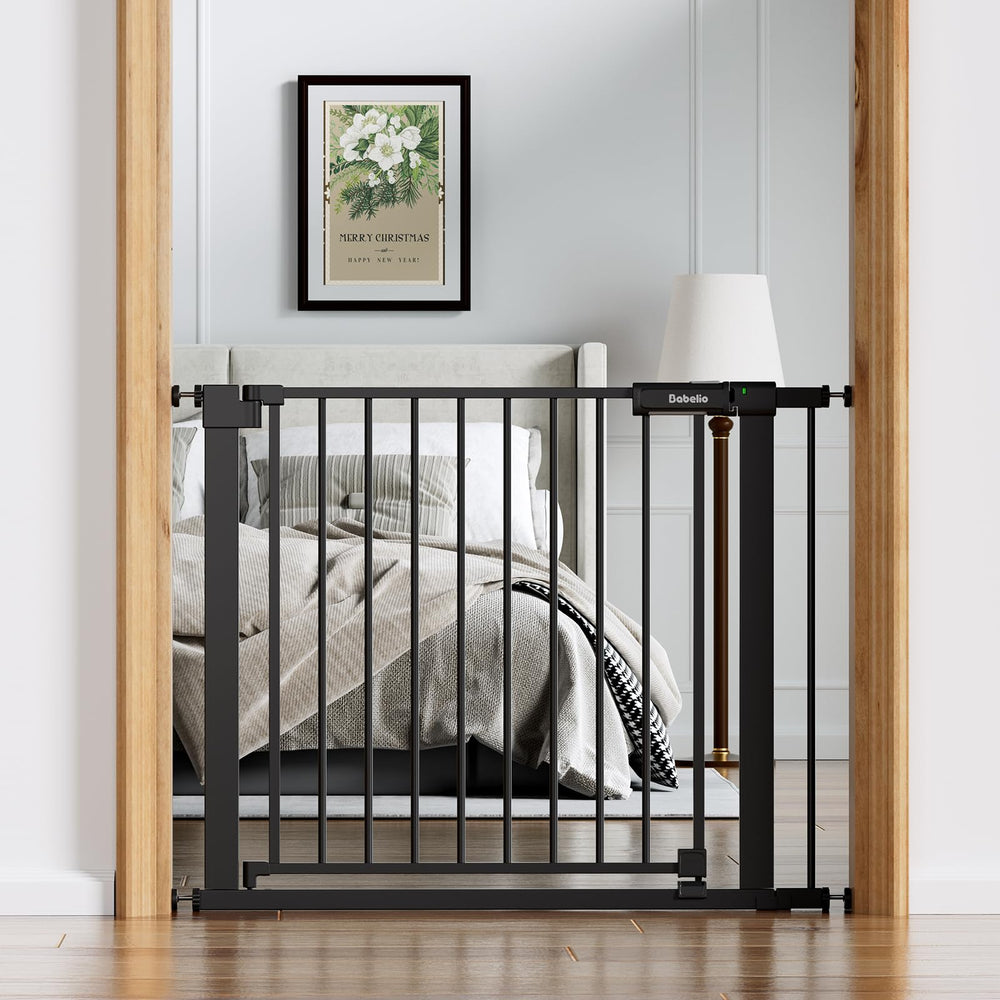 BABELIO baby gate with a wide walk-through door for easy one-handed passage