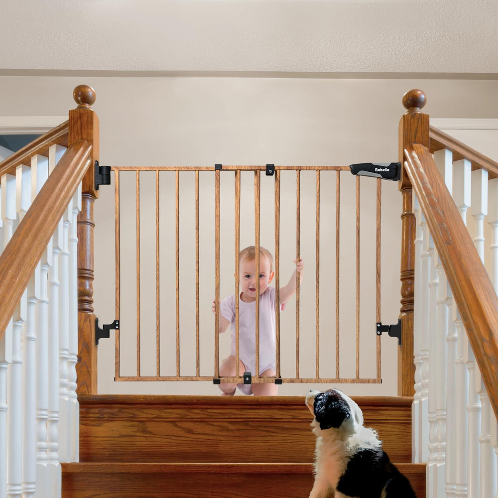BABELIO gate wood-pattern front view showing decorative safety for stairs