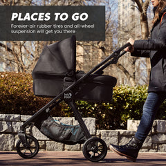 Baby Jogger City Mini GT2 hand-operated parking brake for secure stops on uneven terrain.