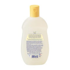 Baby Magic Gentle Hair & Body Wash lather demonstrating tear-free cleansing for sensitive skin.