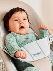 BabyBjörn Bouncer Balance Soft beige-gray fabric complements nursery decor.