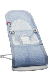BabyBjörn Bouncer Balance Soft frame in light grey offers ergonomic newborn comfort