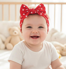 BABYGIZ bow-detail closeup shows vibrant bow design for stylish photos.