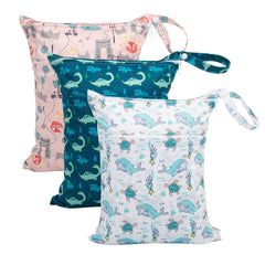 babygoal wet bag double-pocket keeps clean and dirty items organized on the go