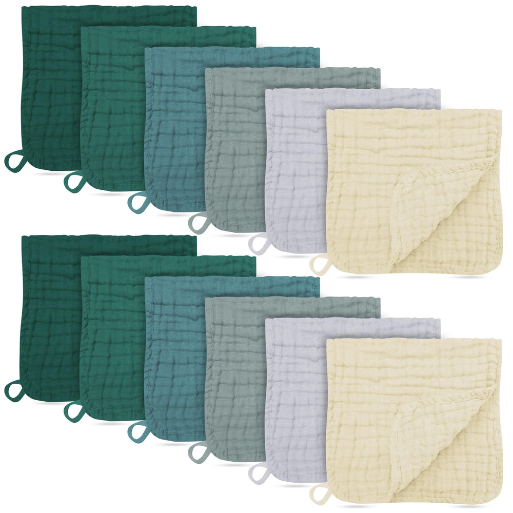 BAMBOO QUEEN ivory burp cloths spread showing soft four-layer protection for spills.