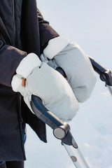 BEABA fleece-lined stroller gloves provide warmth and easy machine-washable care.