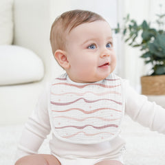 Bearmoss adjustable snap two positions demonstrates growing-with-baby fit