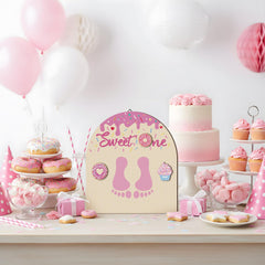 Beeveer doughnut design with pink frosting highlights playful decor and photo-ready moments
