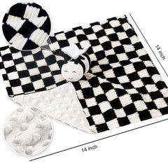 BEILIMU 3D gingham detail highlighting texture and baby engagement.