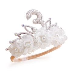 BFNAAgirl adjustable elastic band fits 14-22 inches comfortably.