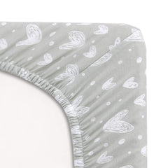 Biloban bassinet sheets soft cotton fabric for breathable baby comfort.