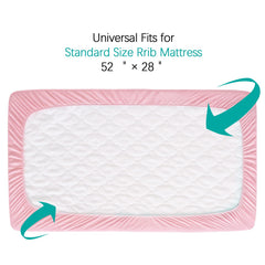 Biloban crib mattress protector closeup microfiber highlights a gentle skin-friendly surface.