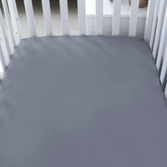 Biloban ultra-soft microfiber close-up showing gentle touch for baby's skin.
