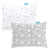 Biloban organic cotton toddler pillowcase with gray heart, gentle on sensitive skin.
