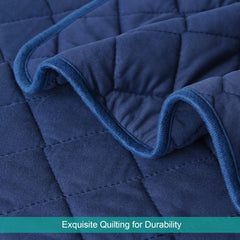 Biloban toddler comforter navy back view demonstrates versatile warmth for on-the-go use.