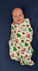 BlessEver muslin swaddle stroller cover provides sun safe shade outdoors.