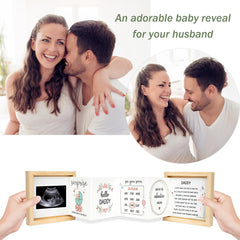 Blinking Stars sonogram photo insert securely holds memories for later.