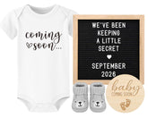 Blinking Stars felt letter board with 340 letters for pregnancy announcements