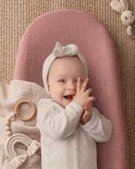 Blissful Diary quick-release safety belt simplifies secure diaper changes
