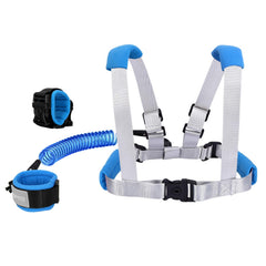 Blisstime 2in1 leash lock-key keeps child close in crowded places.