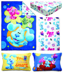 Blues Clues You Are Smart comforter close-up shows soft fabric for gentle cuddles