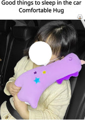 BNTR neck cushion protector doubles as a sleeping pillow on trips.