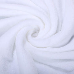 Boao soft-flannel baby blanket close-up highlights gentle warmth and skin-friendly fabric.
