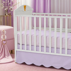 Brandream scallop edge crib skirt with durable cotton for elegant nursery styling.