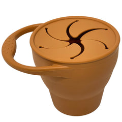 BraveJusticeKidsCo Snack Attack Cup Honey Ginger keeps snacks clean with dust-proof lid.