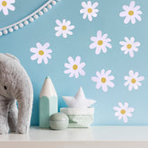 Bremorou white daisy wall sticker set brightens rooms with cheerful, kid-friendly decor.
