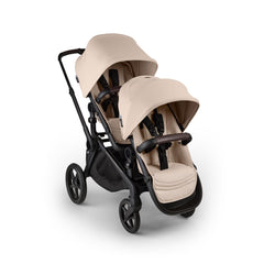 Bugaboo Kangaroo Desert Taupe footrest adjusted for growing toddlers