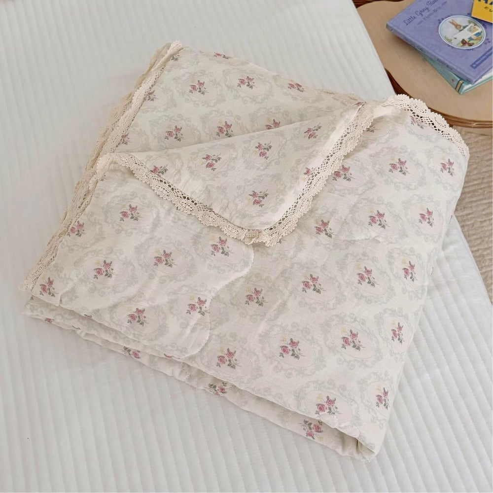 BuLuTu Begonia-print toddler blanket for nursery naps with soft breathable muslin warmth