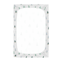 Burbuja Christmas Tree crib sheet elastic-band detail for secure, smooth sleep surface