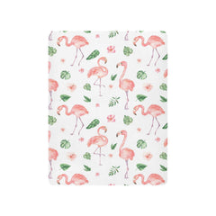 Burbuja Flamingos crib sheet features soft fabric for baby's sensitive skin and cozy naps.