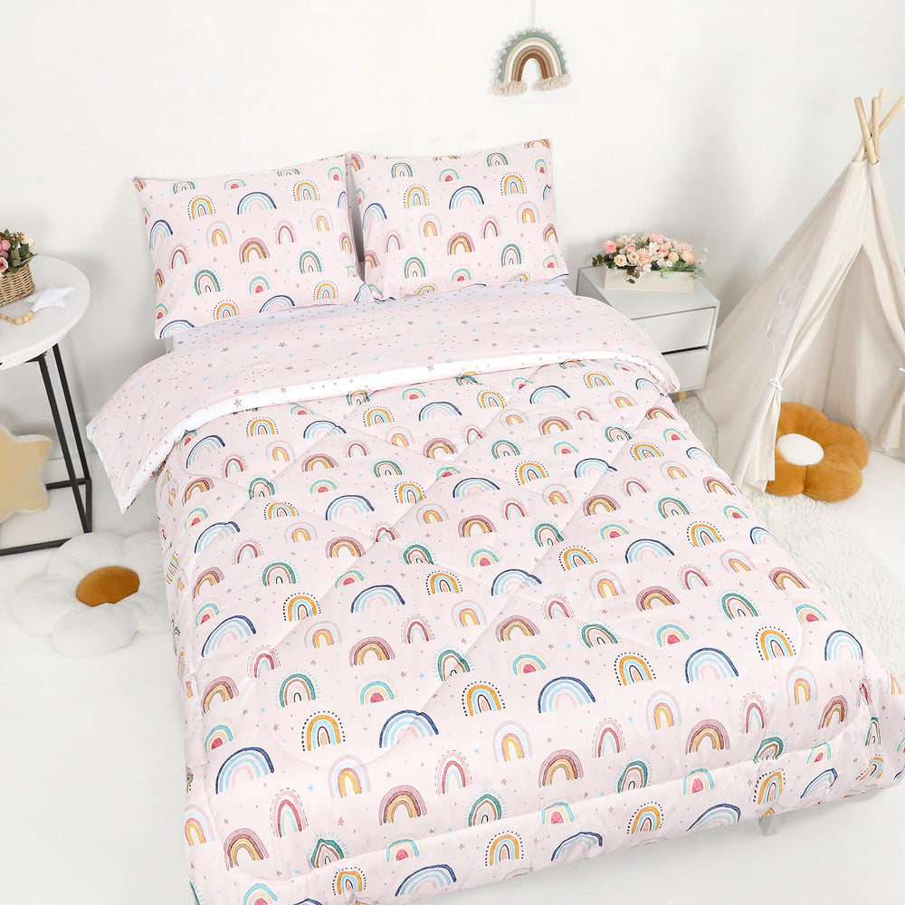 CARUILI twin-size toddler bedding set comforter close-up shows soft microfiber for cozy sleep