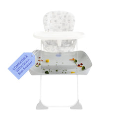 Catchy food catcher on Graco Slim Snacker captures mess during meals, preventing spills